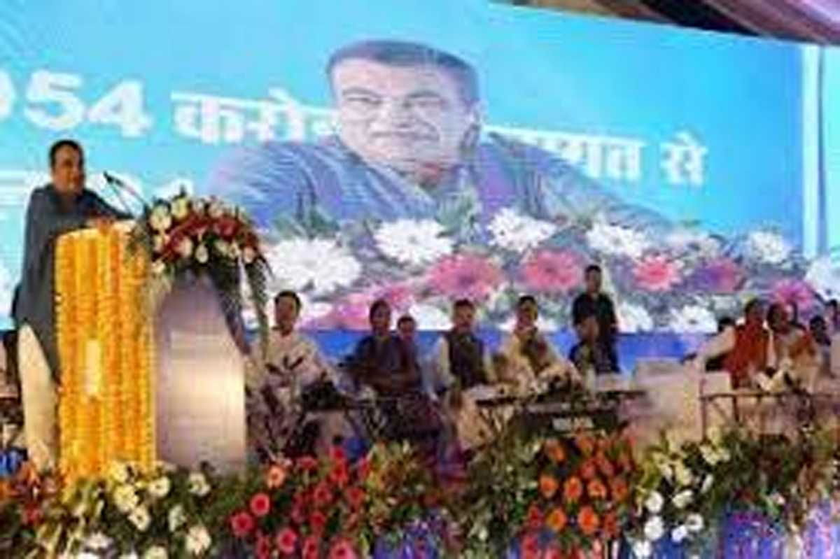 मध्यप्रदेश में छह लाख करोड़ रूपये से अधिक की सड़कें बनाई जायेंगी: गड़करी